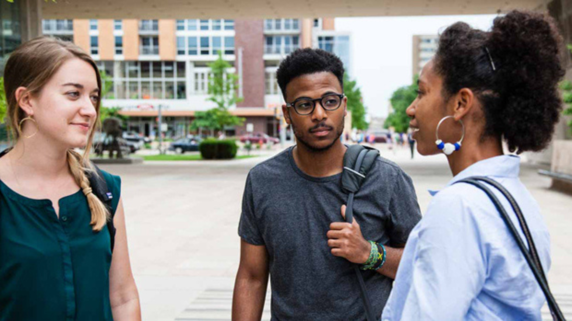  

InterVarsity

Discipling College Students
